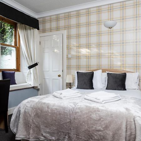 Claremont Guesthouse Единбург Екстериор снимка