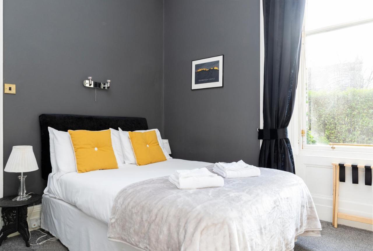 Claremont Guesthouse Единбург Екстериор снимка